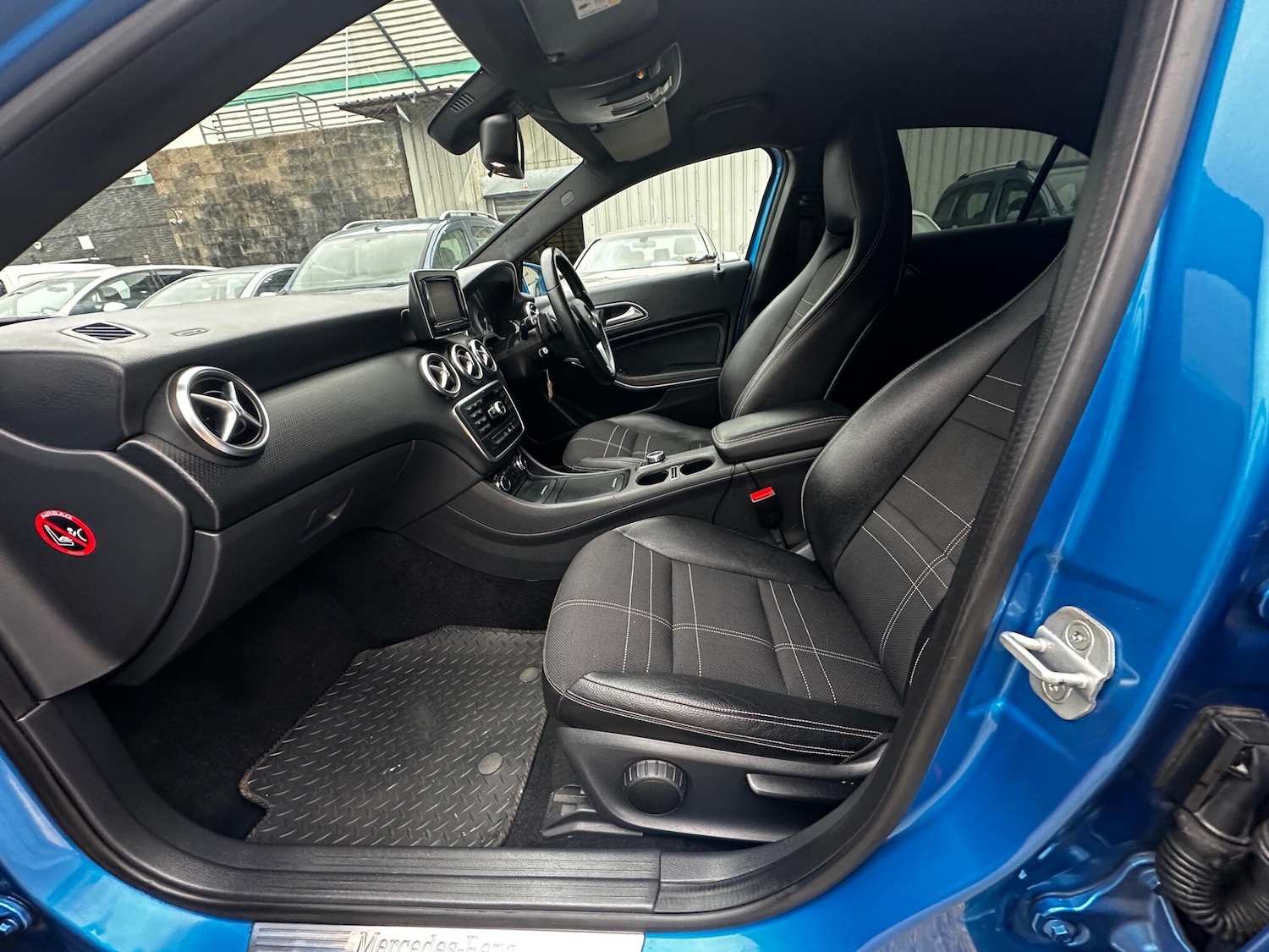 Used Mercedes-Benz A-Class 2015 for sale - 77892109: Photo 45