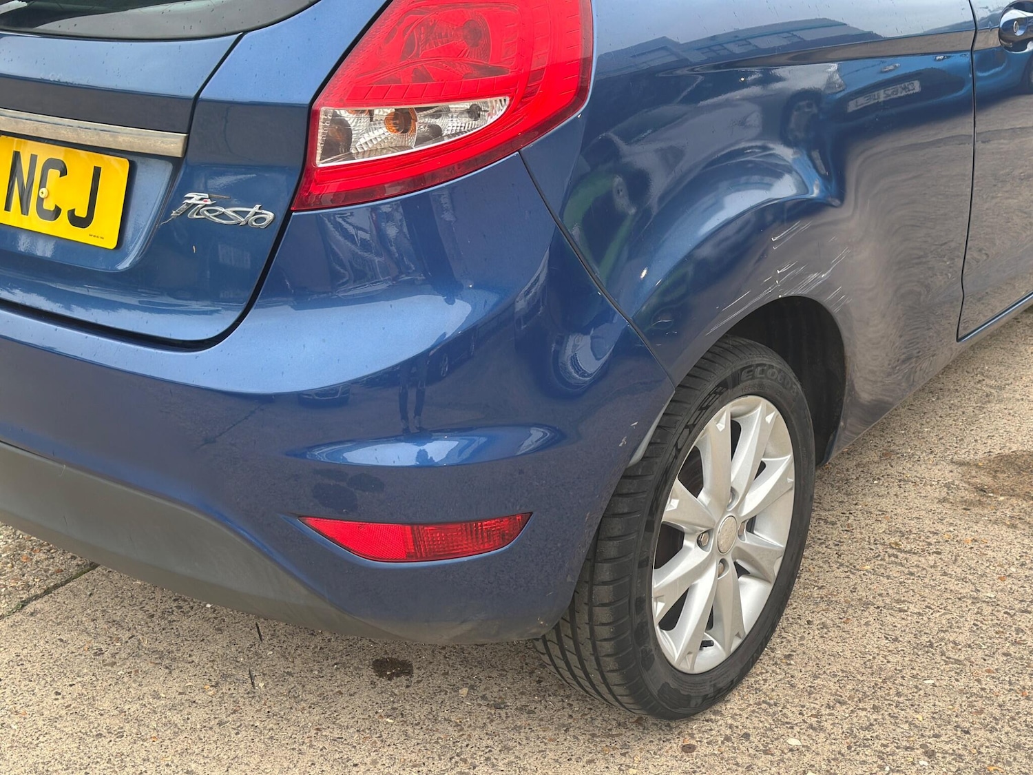Used Ford Fiesta 2009 for sale - 76200621: Photo 16
