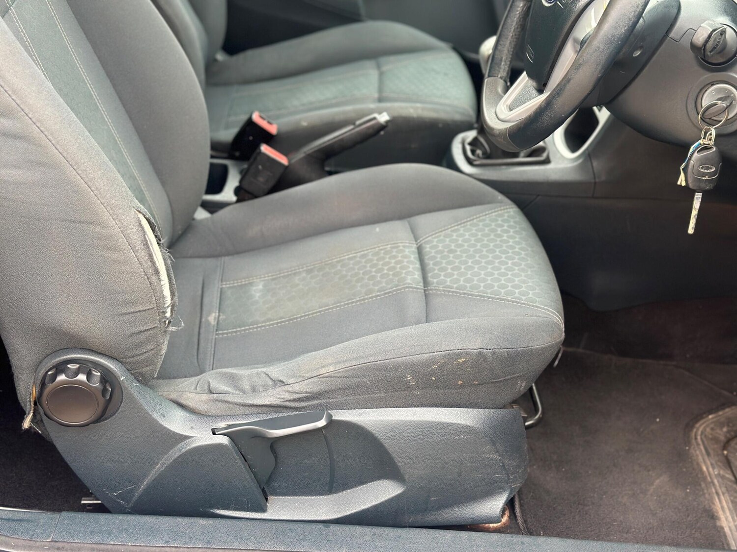 Used Ford Fiesta 2009 for sale - 76200621: Photo 21