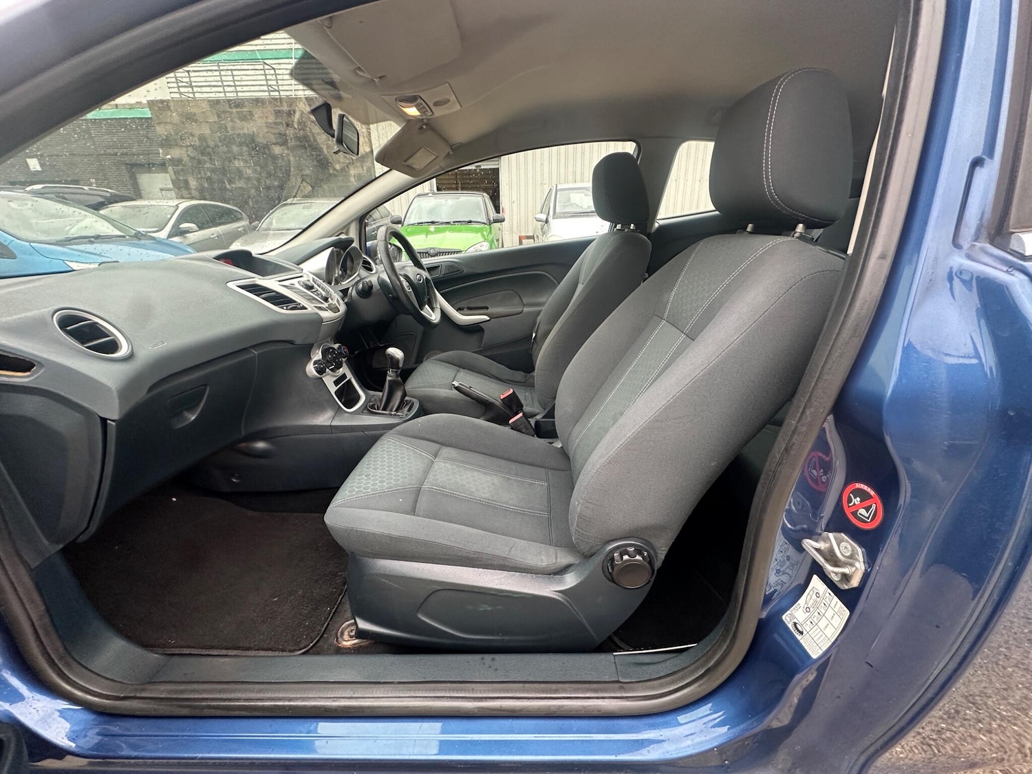 Used Ford Fiesta 2009 for sale - 76200621: Photo 8