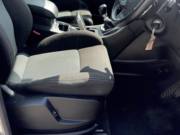 Used Ford S-Max 2013 for sale - 75578461: Photo 25