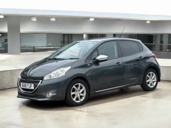 Used Peugeot 208 2015 for sale - 74861027: Photo
