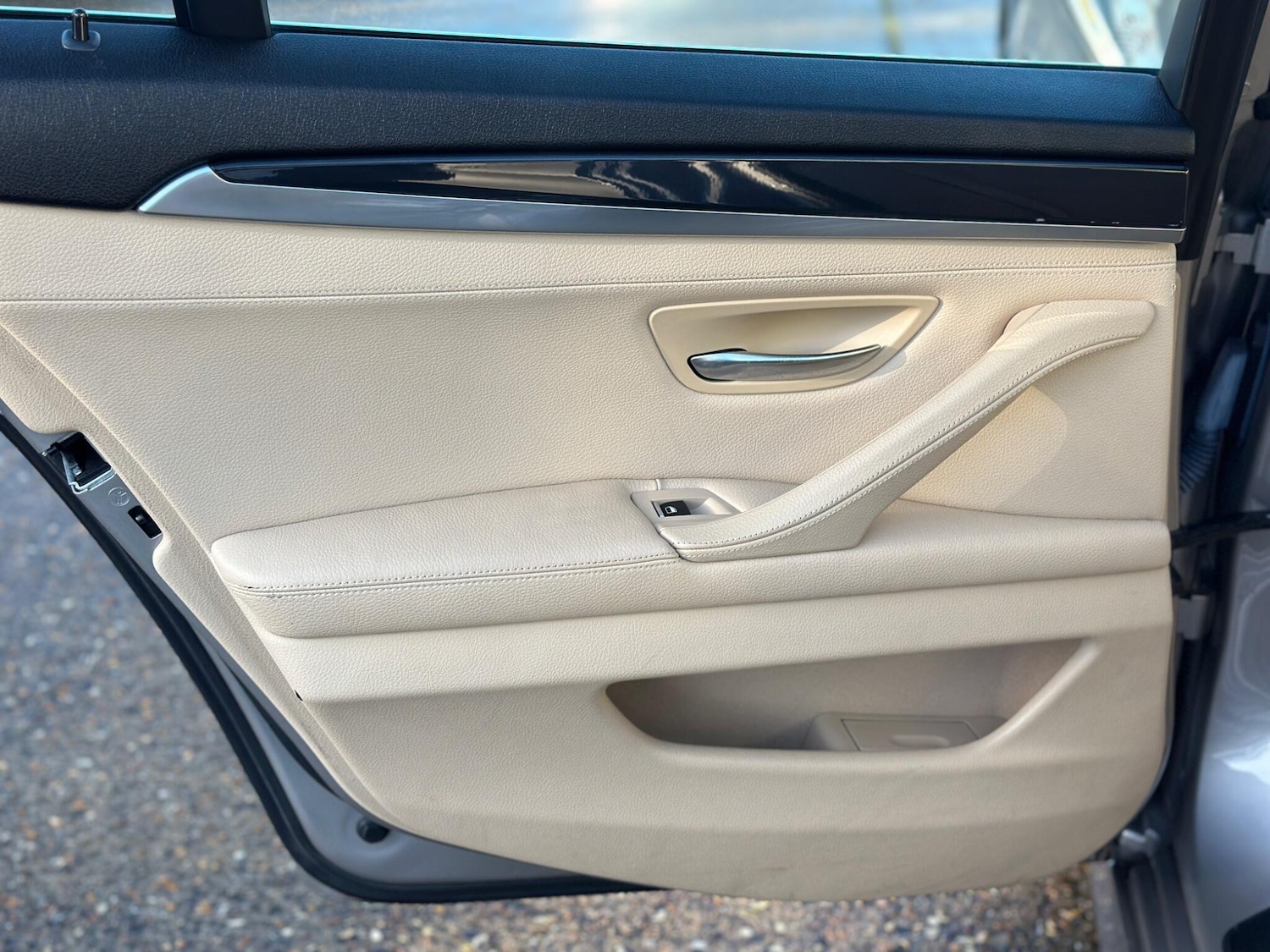 Used BMW 5 Series 2013 for sale - 76715101: Photo 41