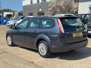 Used Ford Focus 2010 for sale - 75781275: Photo