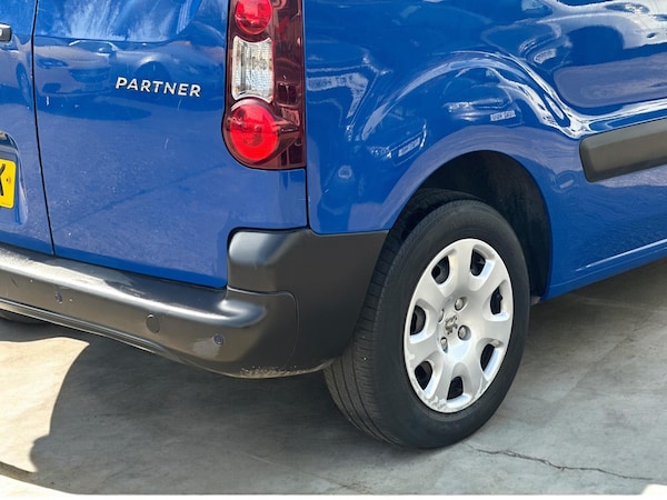 Used Peugeot Partner 2015 for sale - 74310961: Photo 15