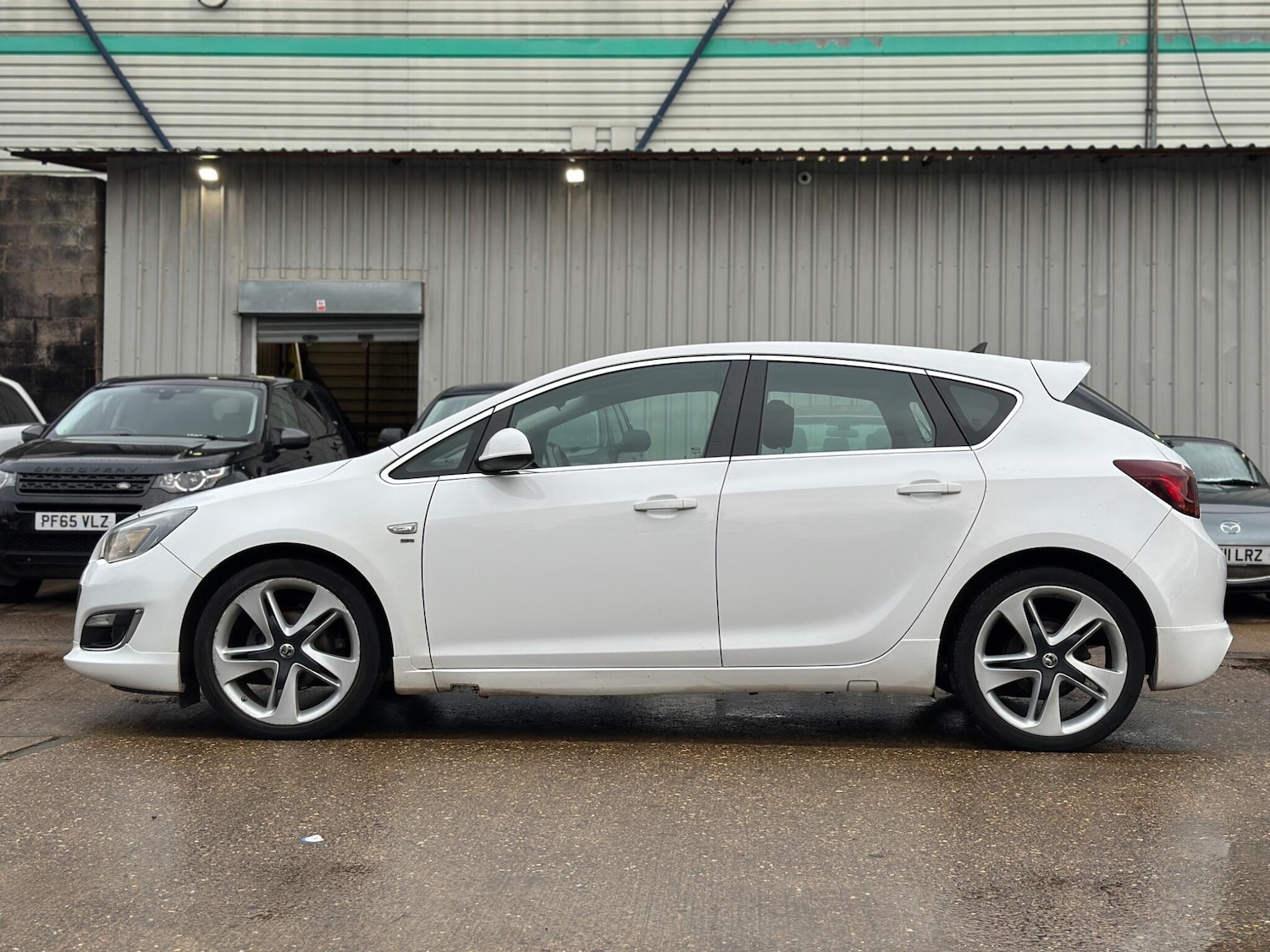 Used Vauxhall Astra for sale - 77017073: Photo 17