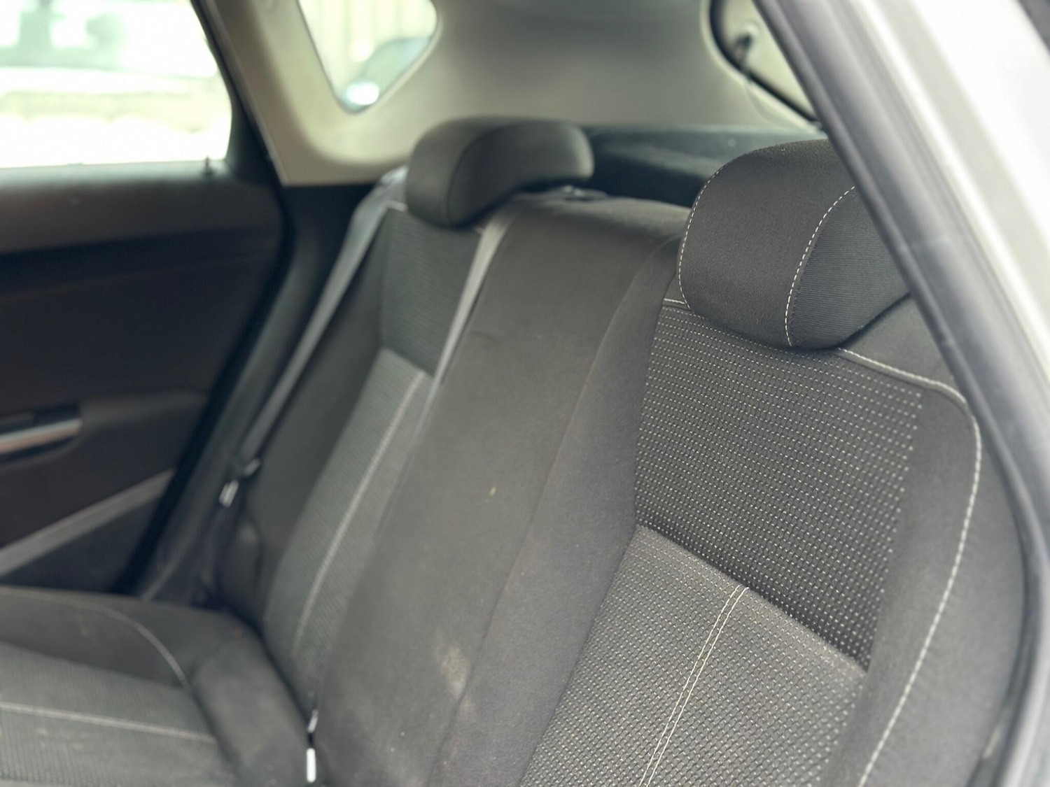 Used Vauxhall Astra for sale - 77017073: Photo 39