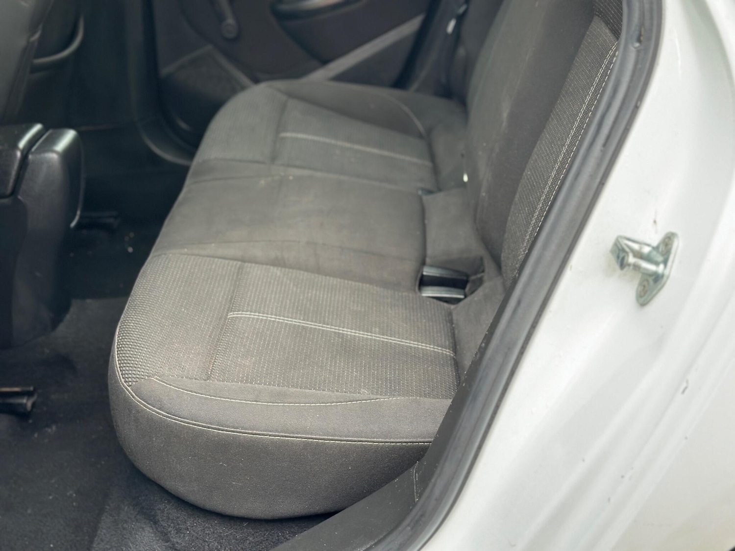 Used Vauxhall Astra for sale - 77017073: Photo 40