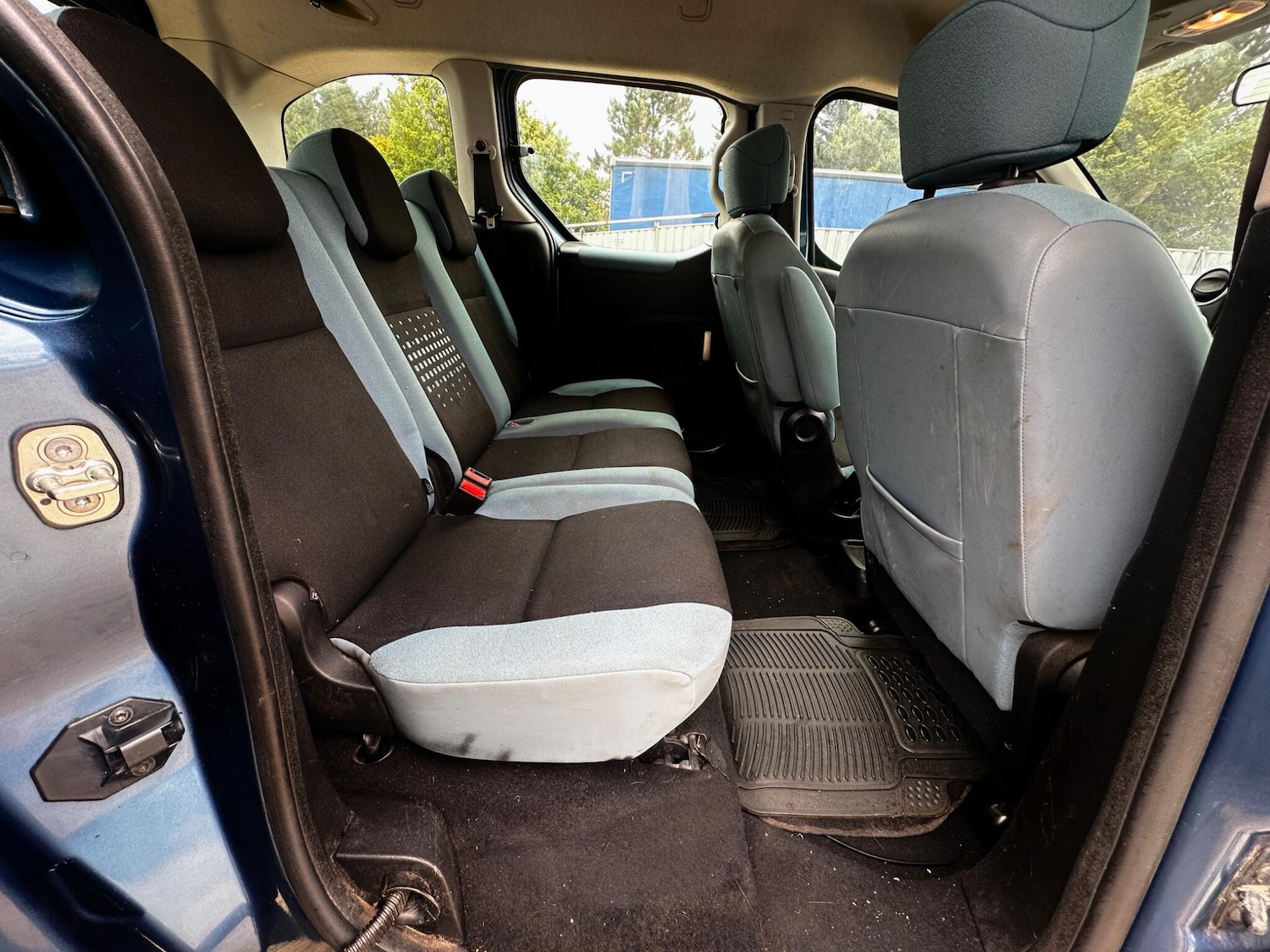 Vehicle 35