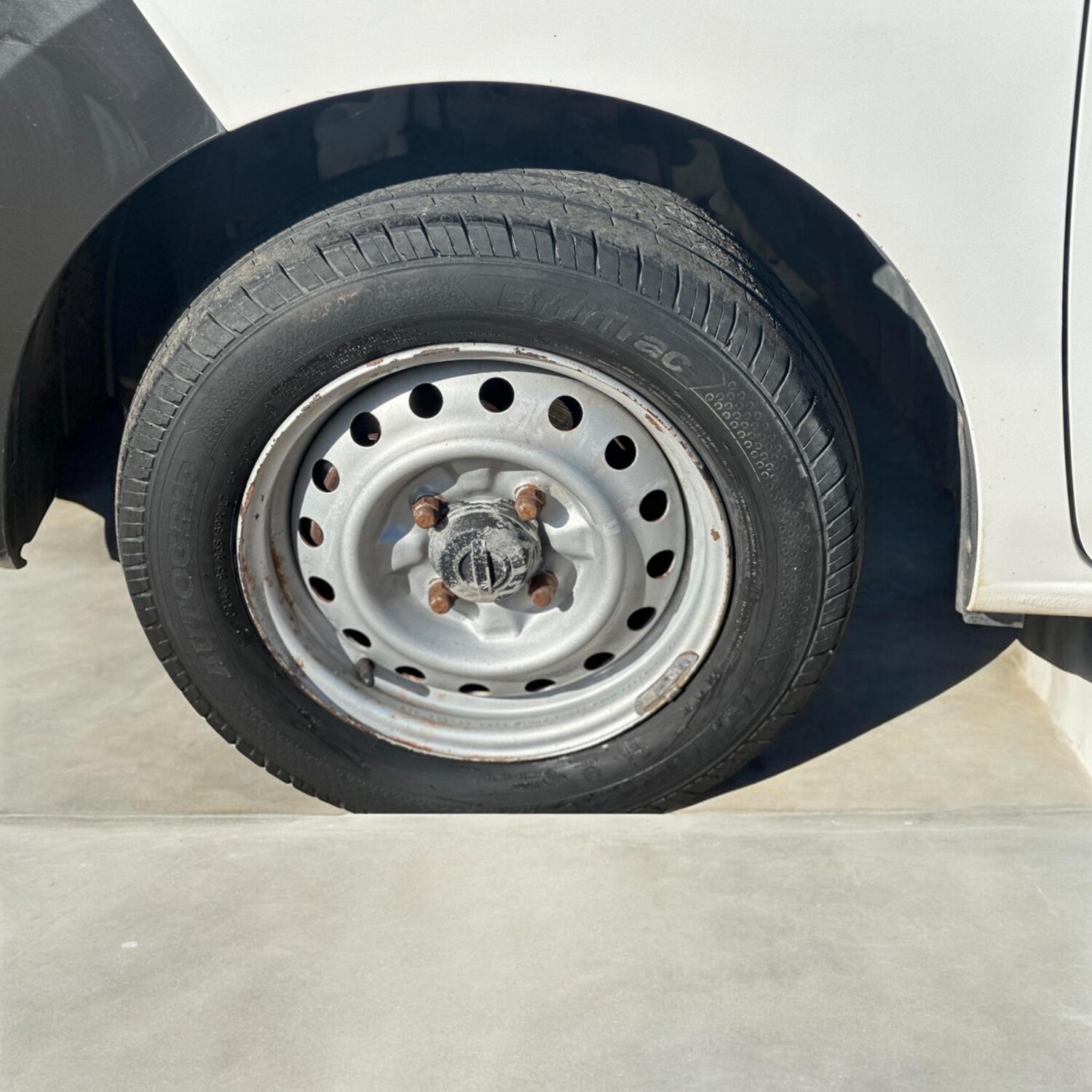 Vehicle 27