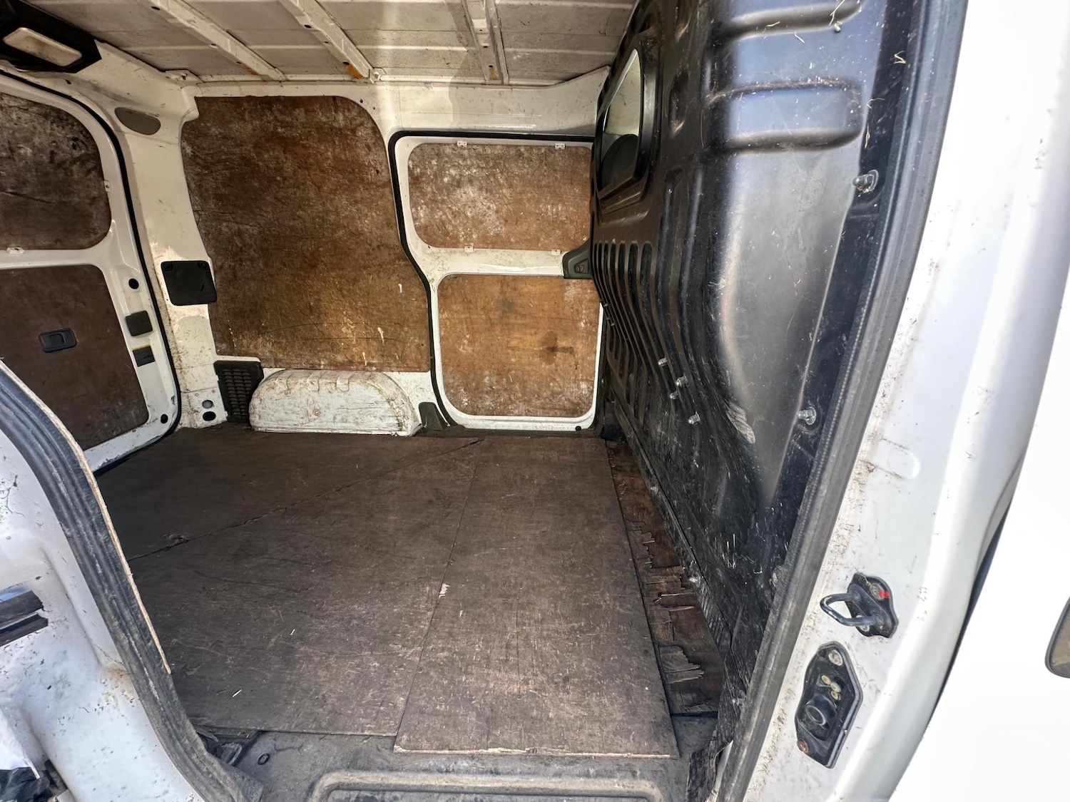 Vehicle 33