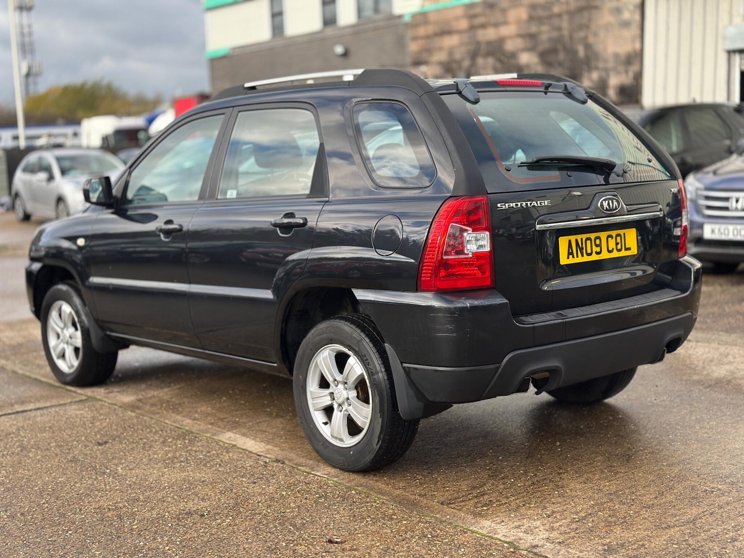 Used Kia Sportage 2010 for sale - 76765643: Photo 3