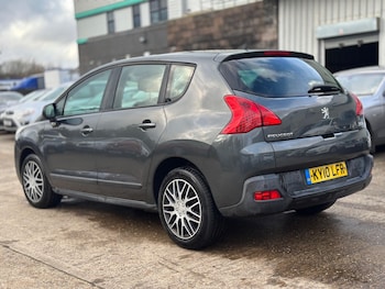 Used Peugeot 3008 2010 for sale - 77509937: Photo