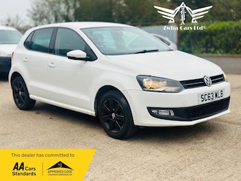 Used Volkswagen Polo 2014 for sale - 77898372: Photo