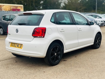 Used Volkswagen Polo 2014 for sale - 77898372: Photo