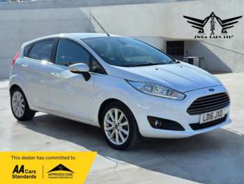 2016 (16) - 1.0 EcoBoost Titanium 5dr