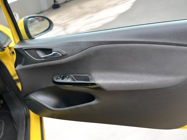 Used Vauxhall Corsa 2015 for sale - 75682001: Photo 32