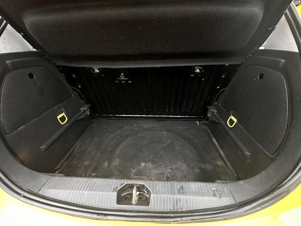 Used Vauxhall Corsa 2015 for sale - 75682001: Photo 9
