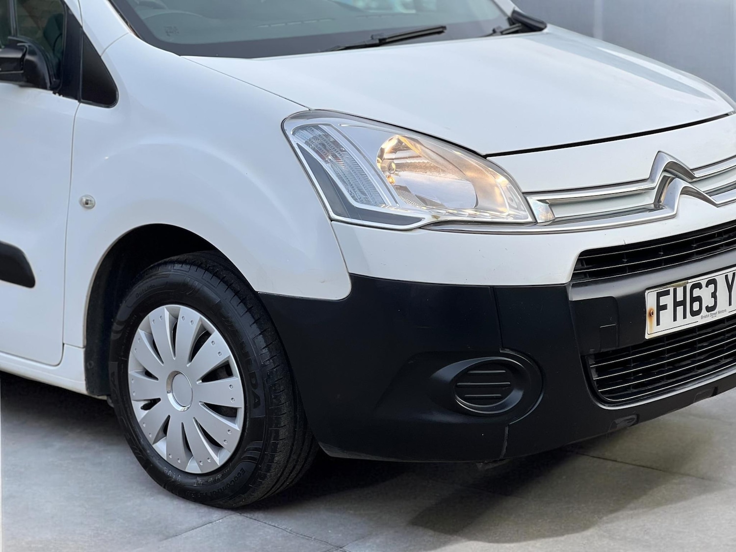 Vehicle 14