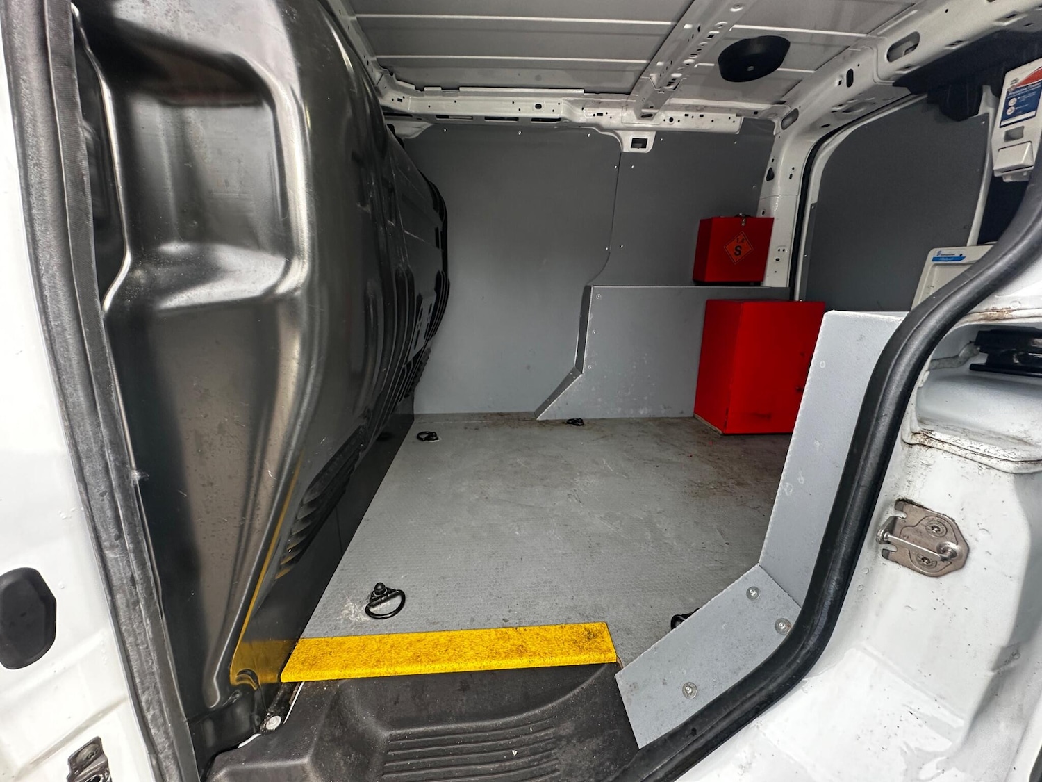 Used Ford Transit Connect 2017 for sale - 77511268: Photo 32