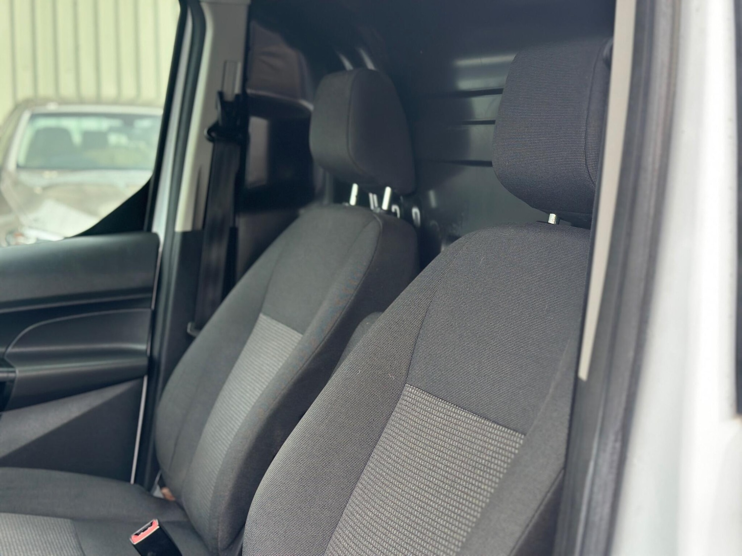 Used Ford Transit Connect 2017 for sale - 77511268: Photo 36