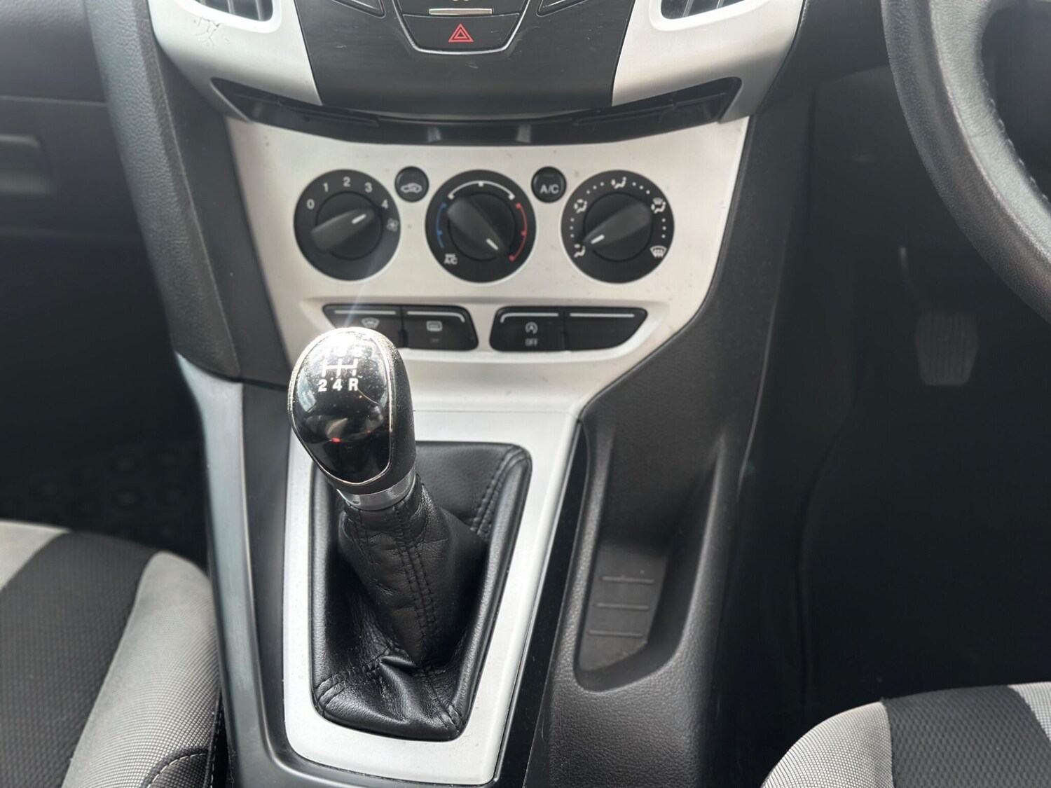 Used Ford Focus 2013 for sale - 76166566: Photo 32