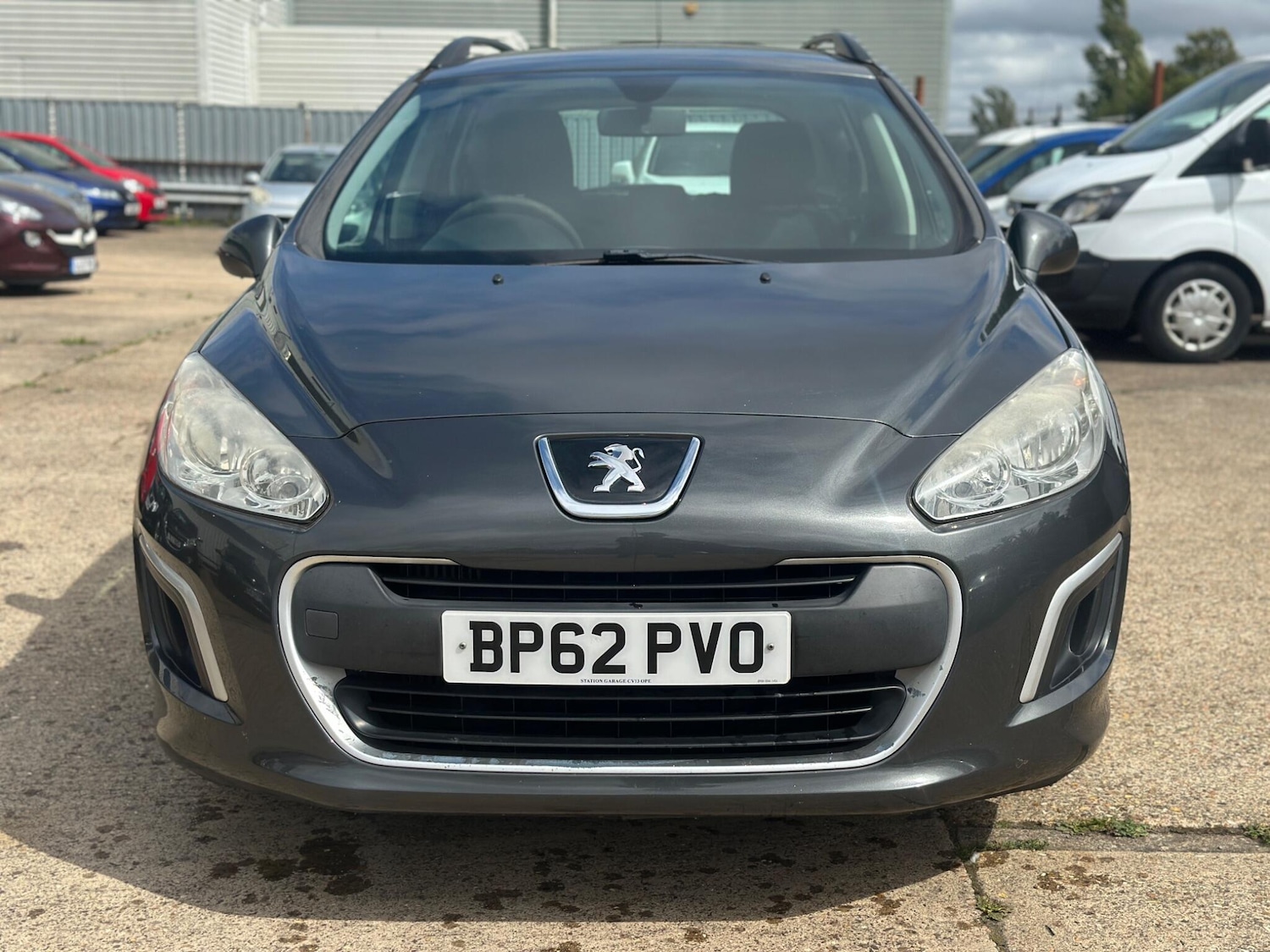Used Peugeot 308 2018 for sale - 77015912: Photo 14