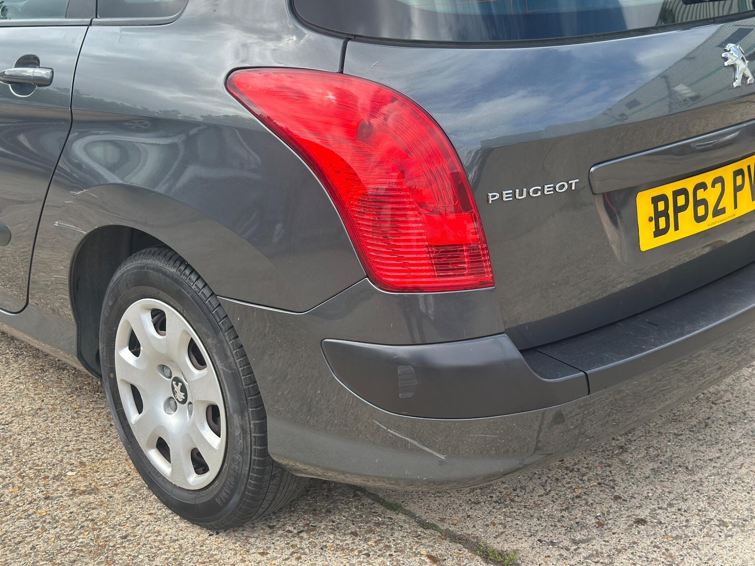 Used Peugeot 308 2018 for sale - 77015912: Photo 15