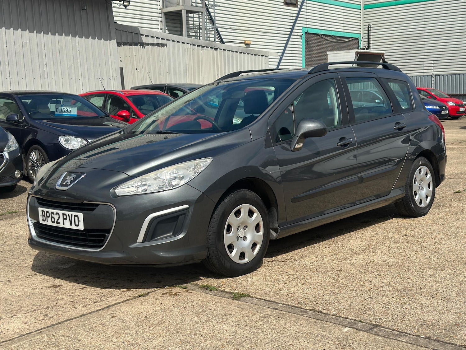 Used Peugeot 308 2018 for sale - 77015912: Photo 2