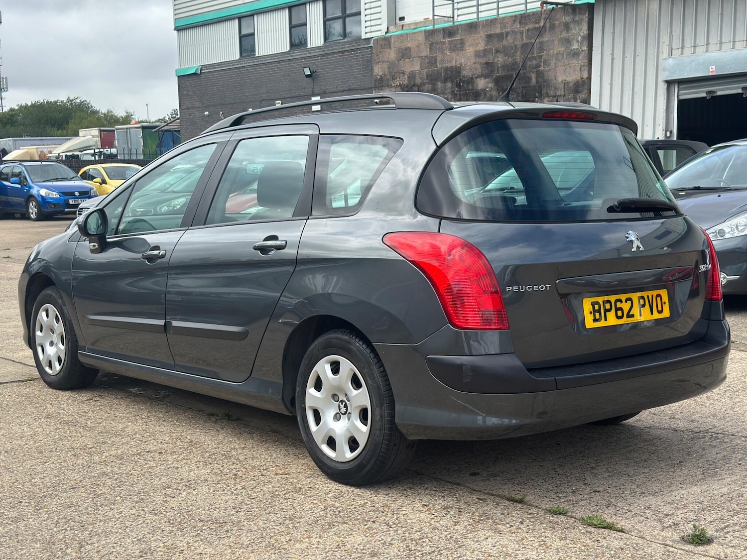 Used Peugeot 308 2018 for sale - 77015912: Photo 3