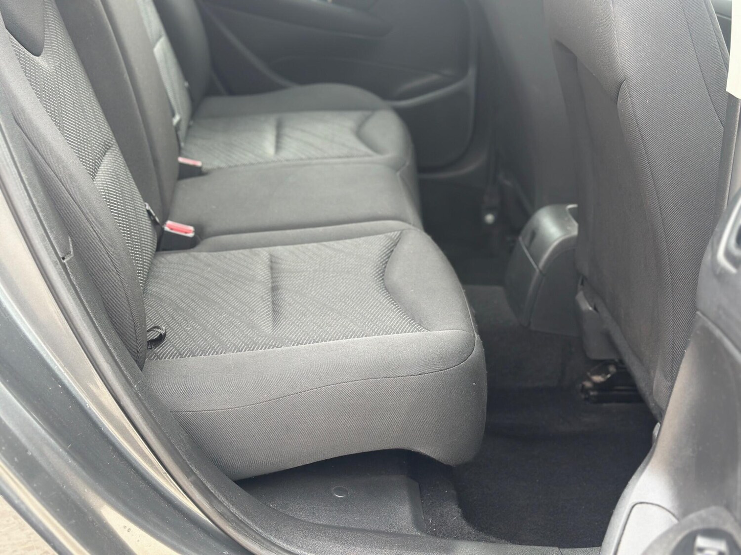 Used Peugeot 308 2018 for sale - 77015912: Photo 31