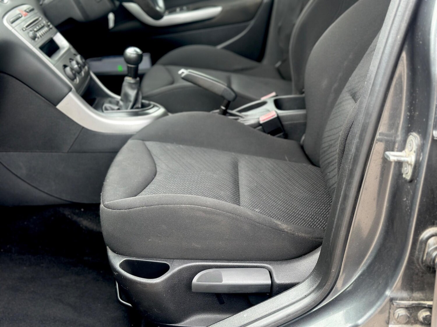 Used Peugeot 308 2018 for sale - 77015912: Photo 45