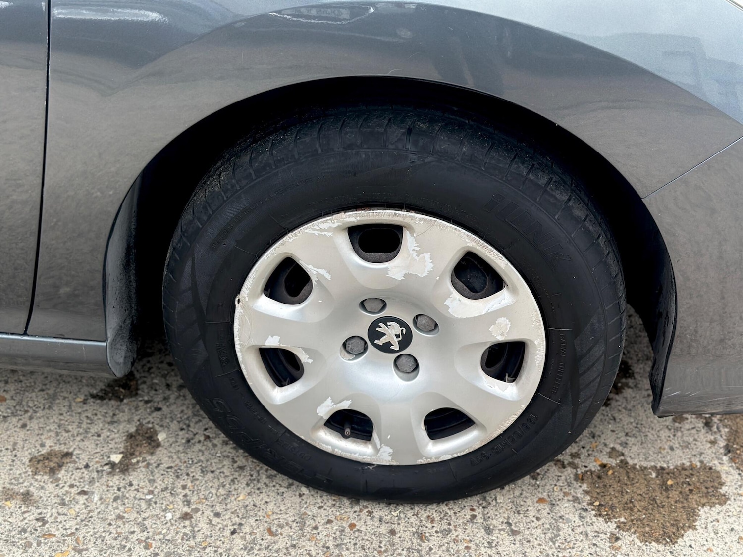 Used Peugeot 308 2018 for sale - 77015912: Photo 50