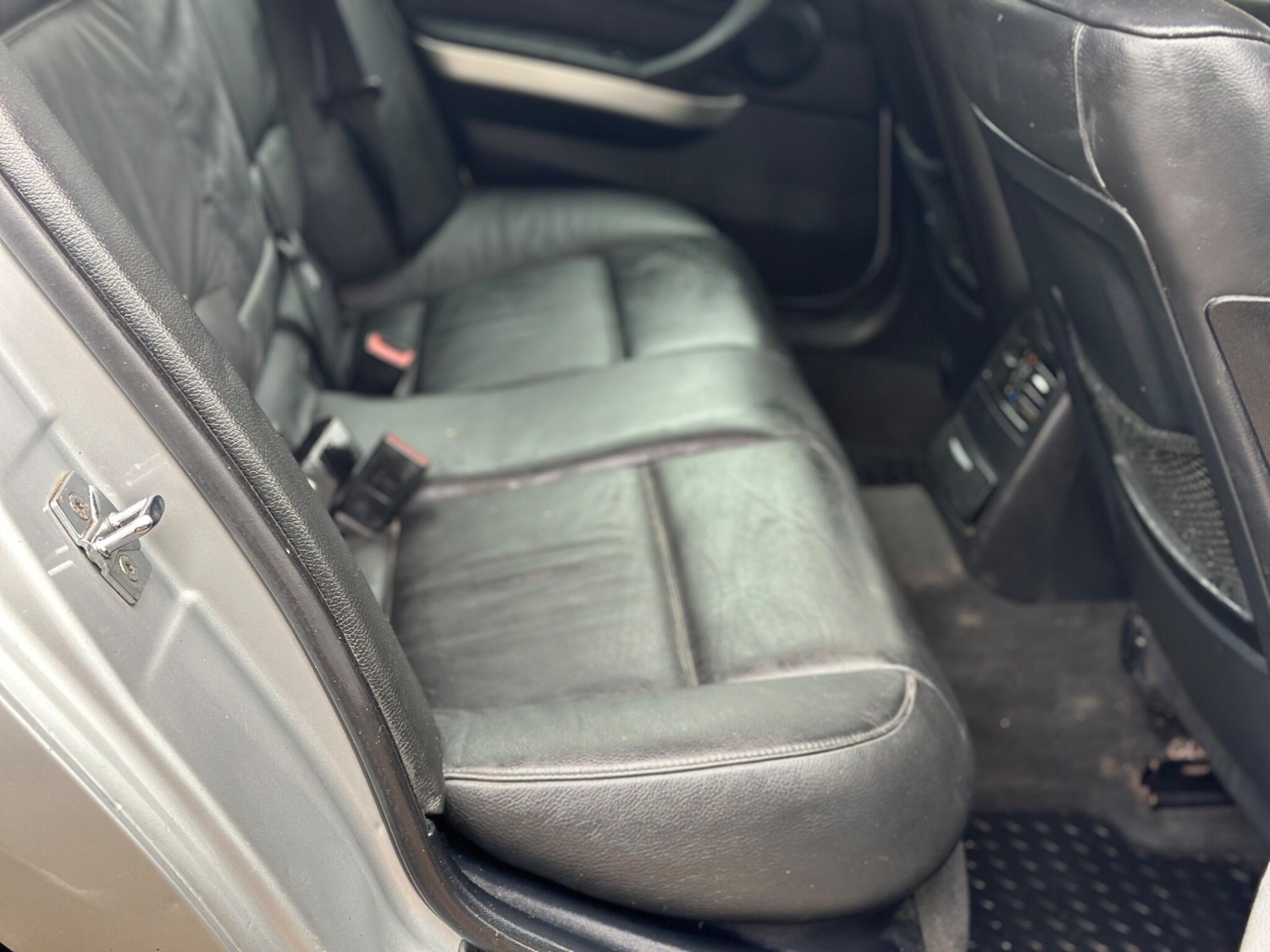 Used BMW 3 Series 2008 for sale - 76866392: Photo 31