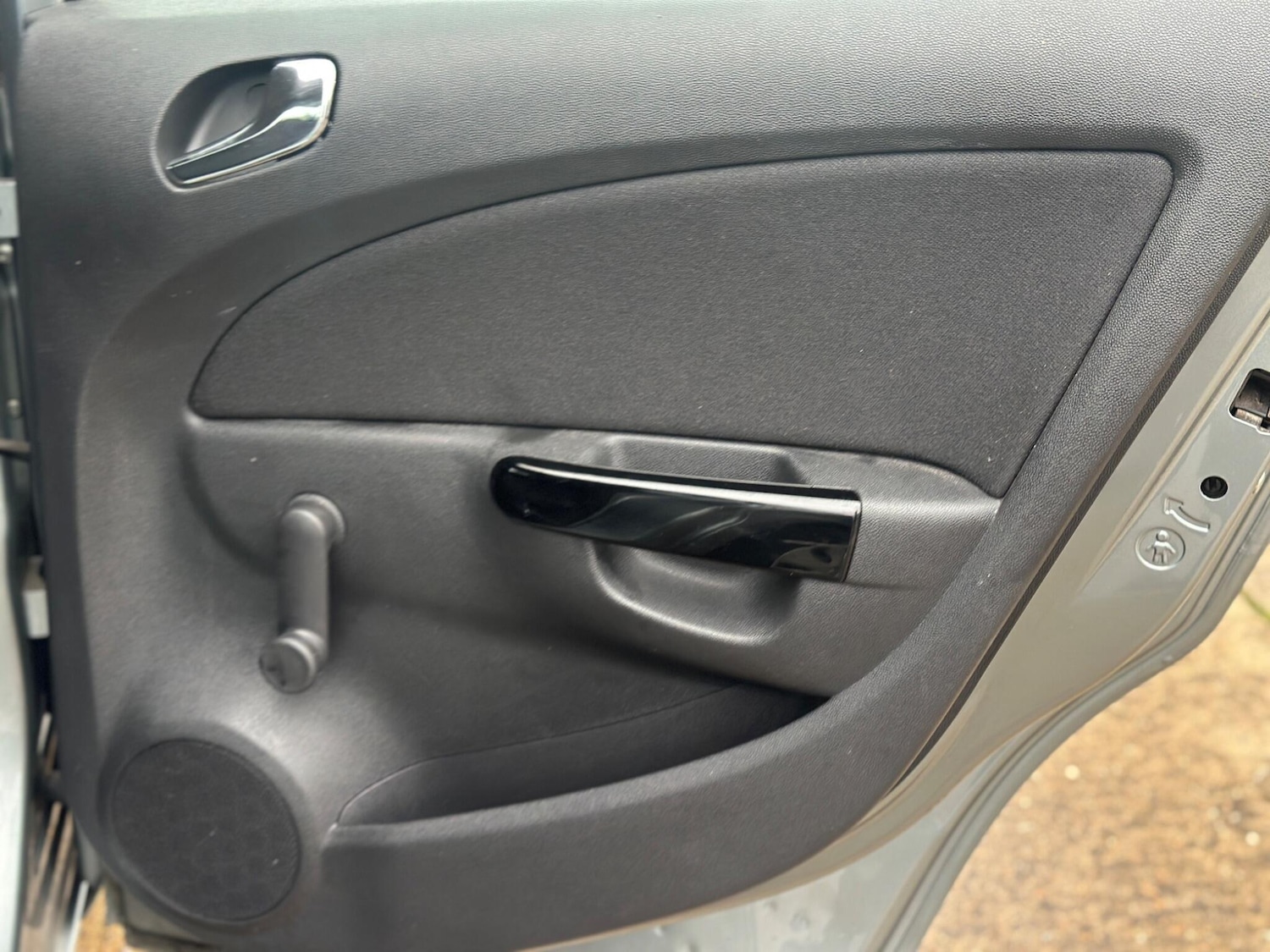 Used Vauxhall Corsa 2014 for sale - 77016009: Photo 35