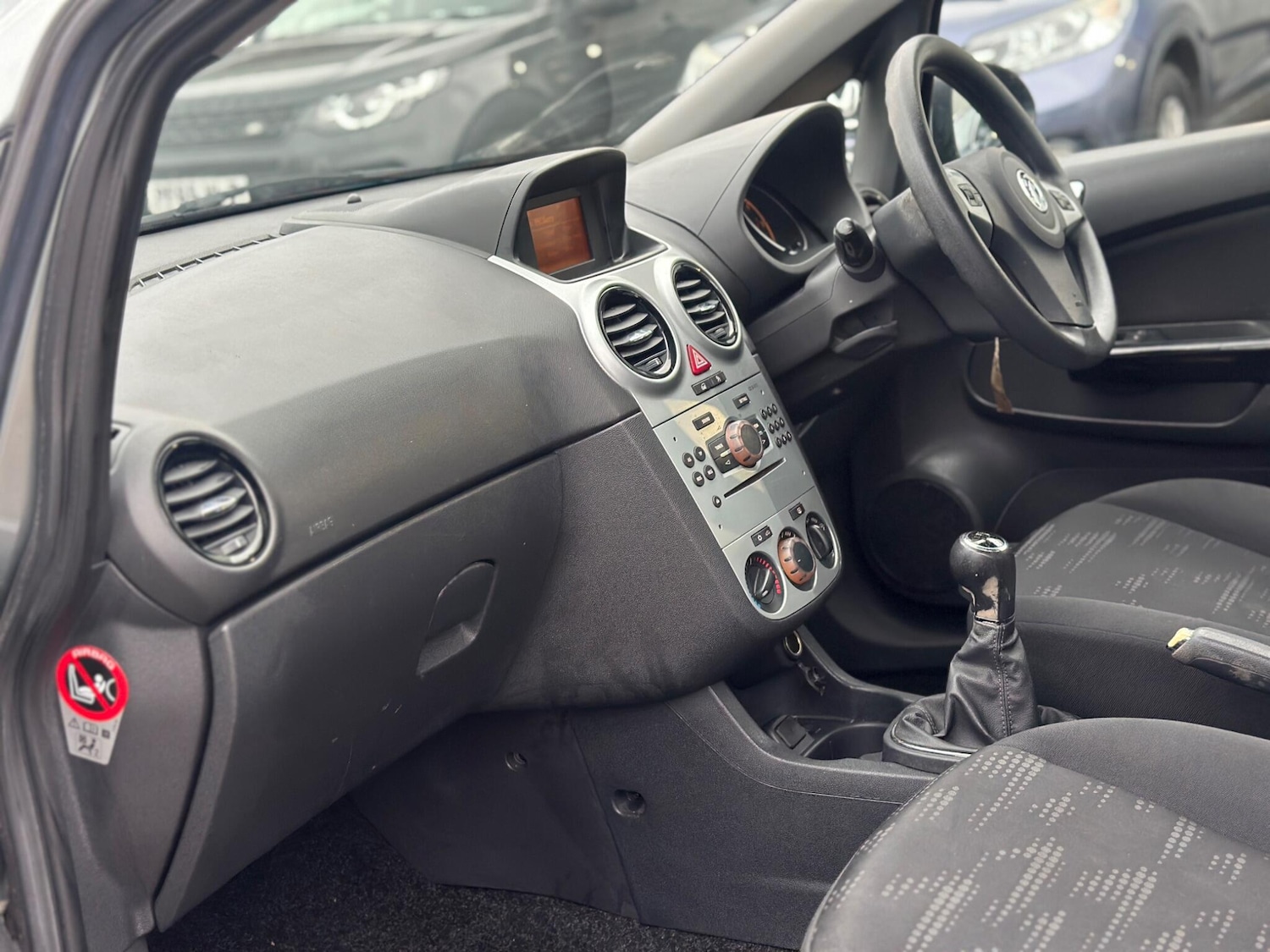 Used Vauxhall Corsa 2014 for sale - 77016009: Photo 46