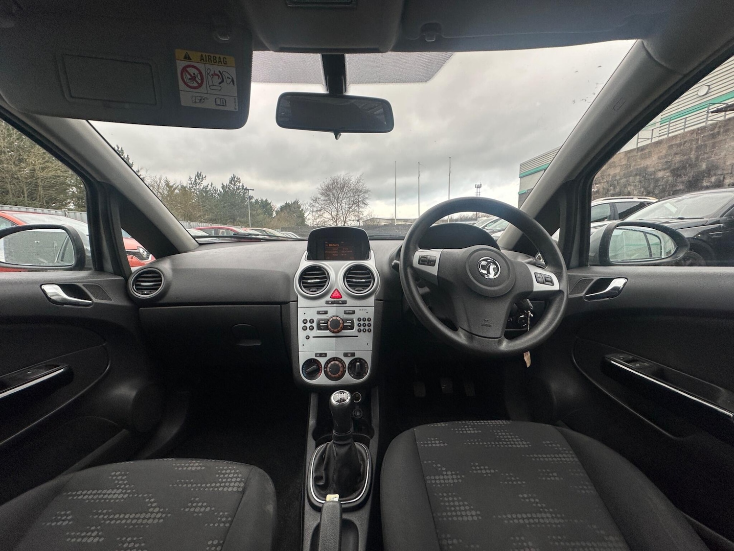 Used Vauxhall Corsa 2014 for sale - 77016009: Photo 7