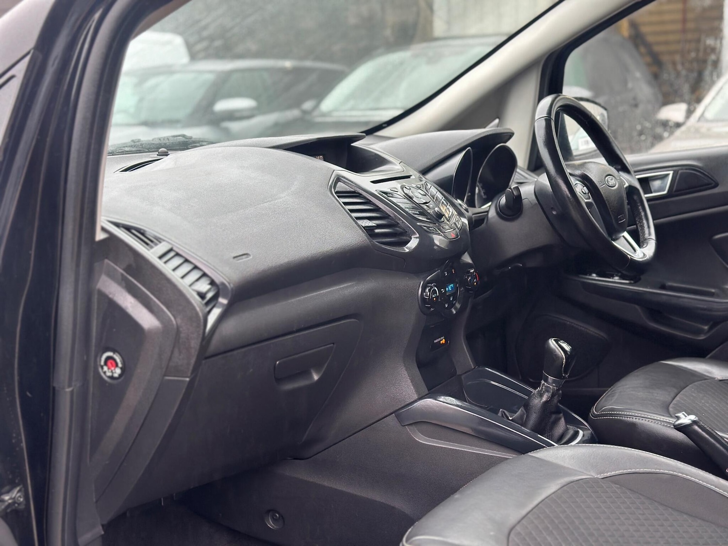 Used Ford Ecosport 2015 for sale - 77525129: Photo 43