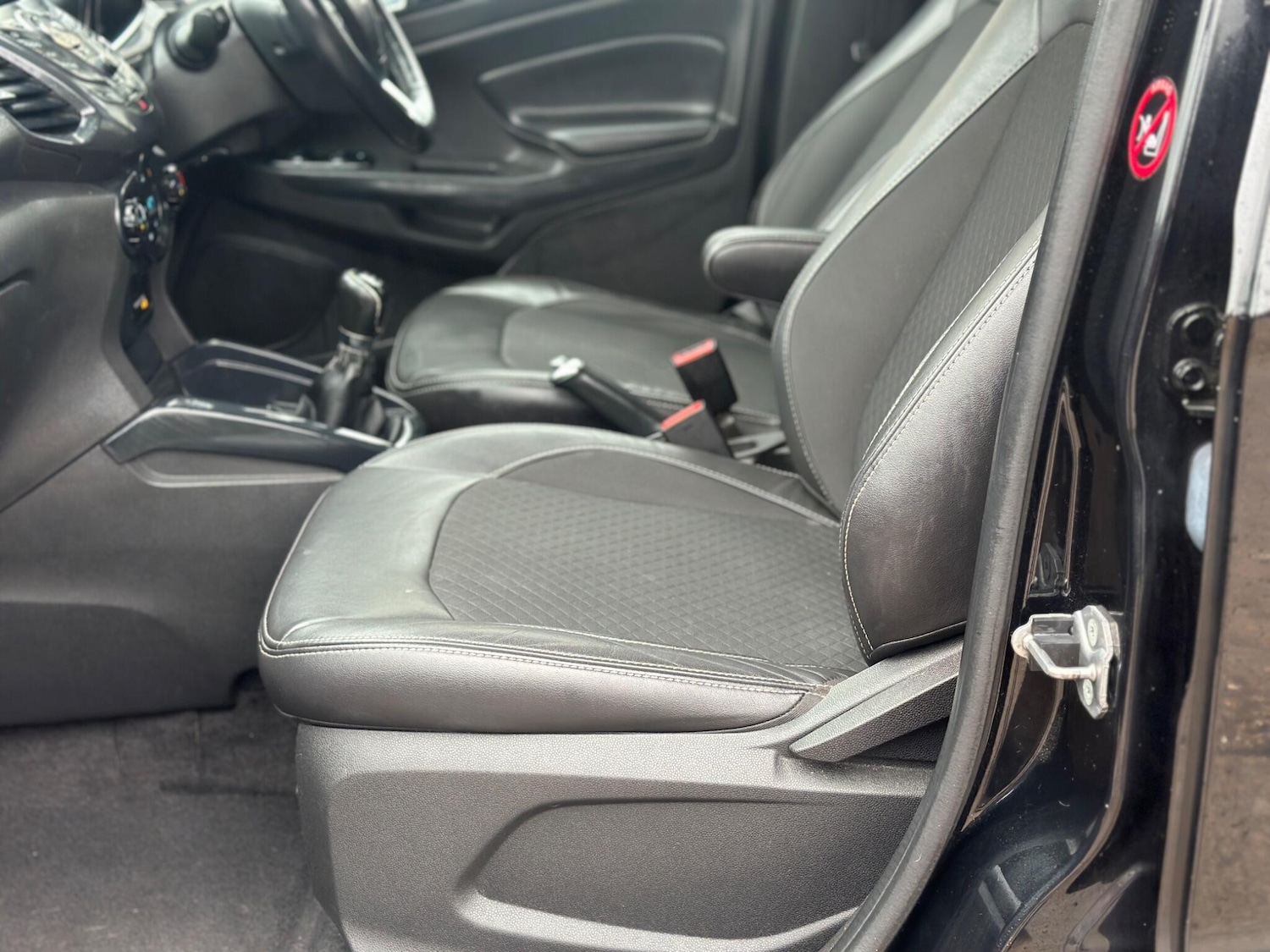 Used Ford Ecosport 2015 for sale - 77525129: Photo 45