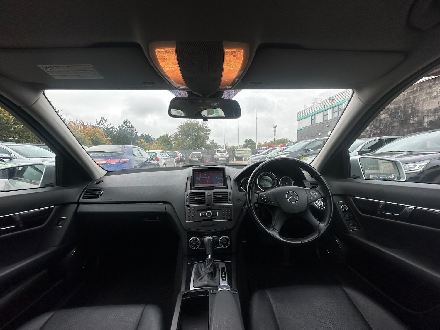 Used Mercedes-Benz C Class 2010 for sale - 76433398: Photo 13