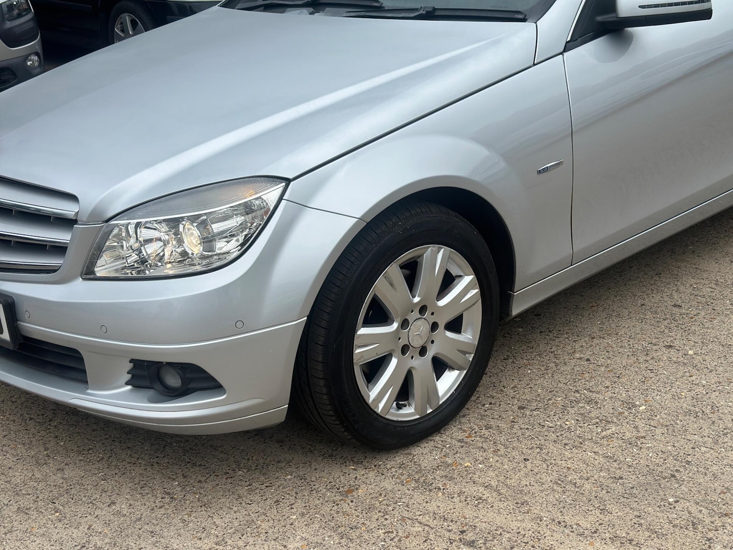 Used Mercedes-Benz C Class 2010 for sale - 76433398: Photo 16