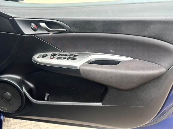 Used Honda Civic 2010 for sale - 75060287: Photo 23