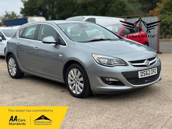 Vauxhall - Astra