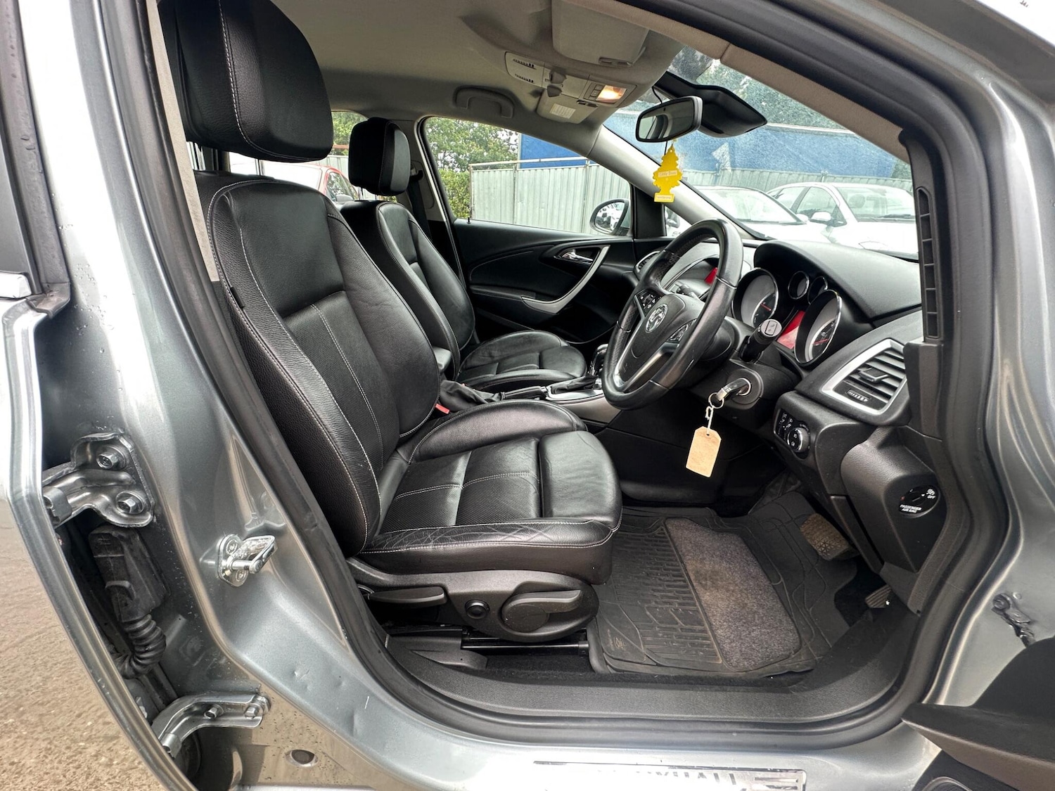 Vehicle 21