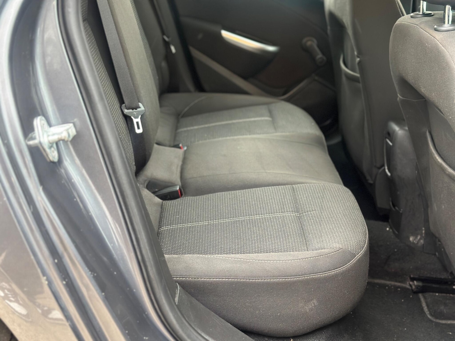 Used Vauxhall Astra 2010 for sale - 78062690: Photo 34