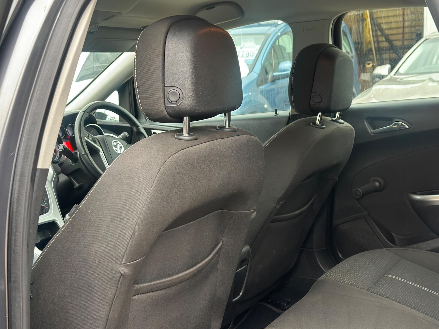 Used Vauxhall Astra 2010 for sale - 78062690: Photo 39