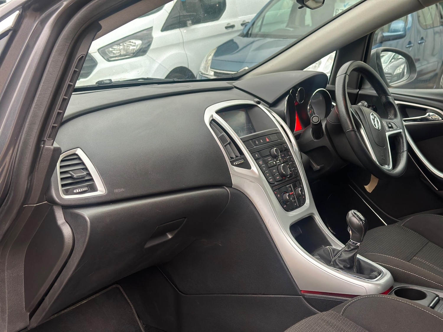 Used Vauxhall Astra 2010 for sale - 78062690: Photo 44