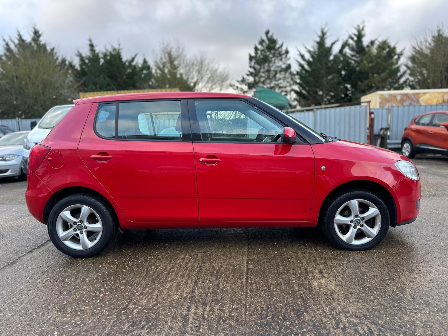 Used Skoda Fabia 2009 for sale - 77081645: Photo 19
