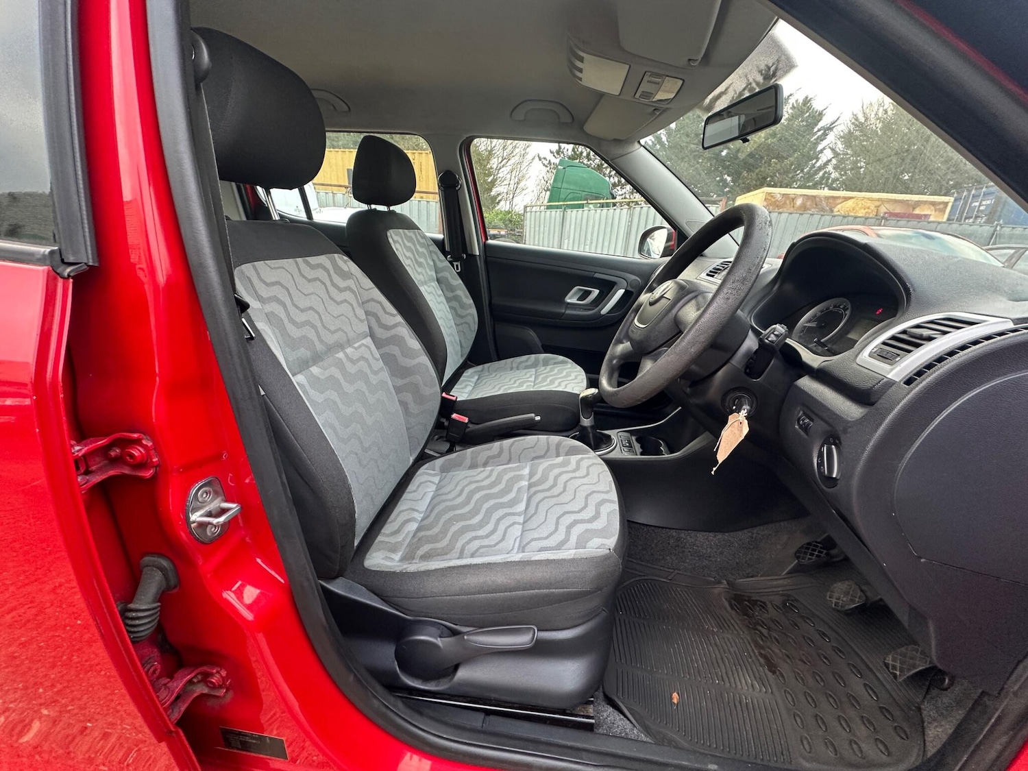 Used Skoda Fabia 2009 for sale - 77081645: Photo 21