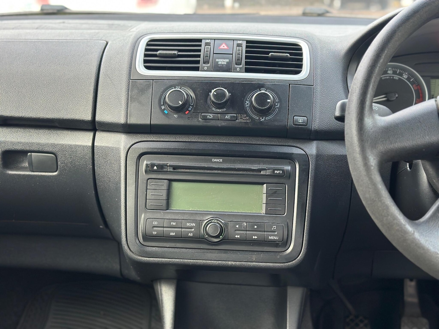 Used Skoda Fabia 2009 for sale - 77081645: Photo 28